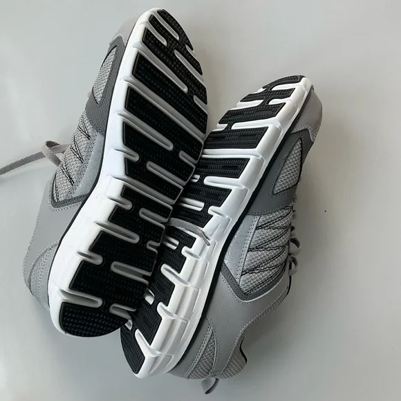 Skecher, gray sneakers - Picture 6 of 8